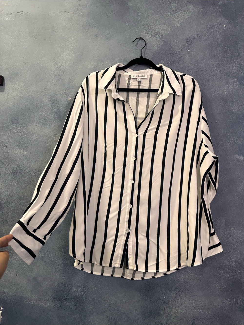 Striped Button-Down Shirt in Black & White - Easy Days